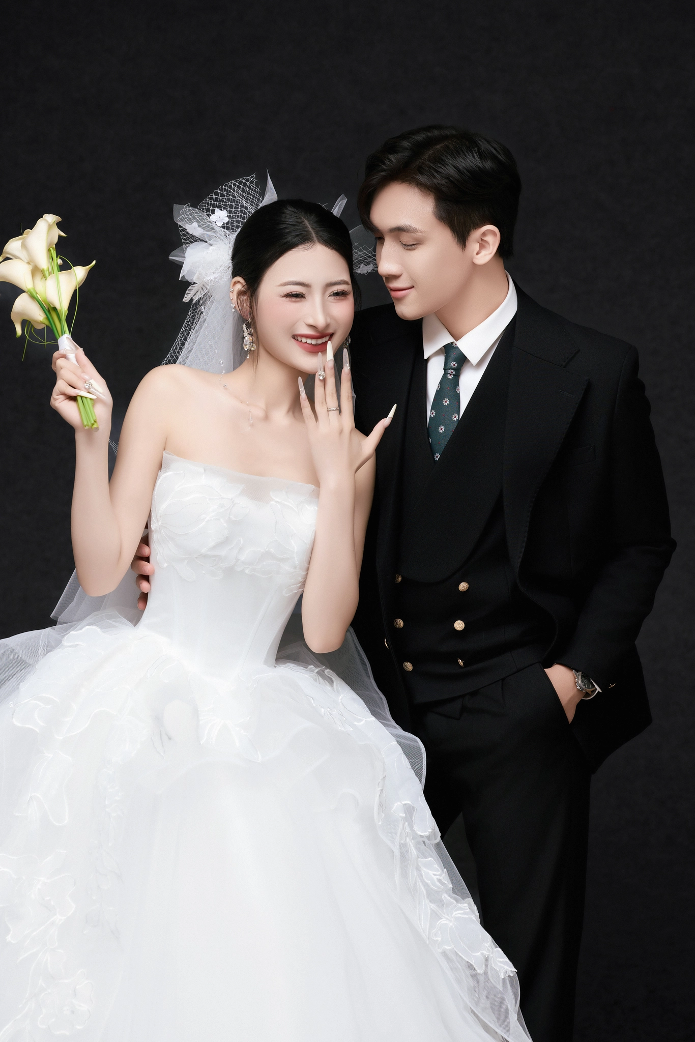 gia-thiep-cuoi-dien-tu_1763112378_a481608e